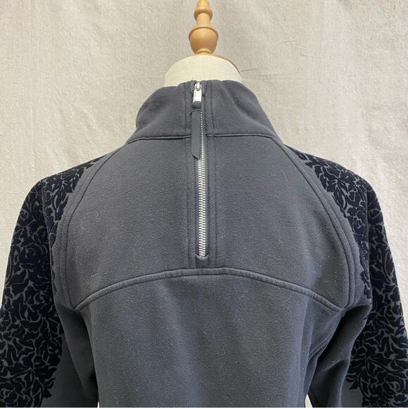 Lululemon Floral Flock Mock Neck Pullover in Black size 8 Velvet Detail - Picture 11 of 16